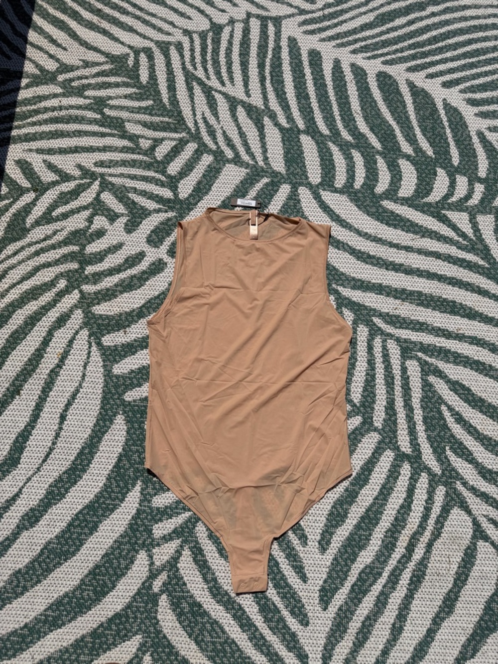 SKIMS Sleeveless Nude/Tan Bodysuit